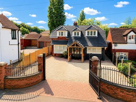 3 bedroom Detached house for sale in Wolverhampton Road, Wedges Mills, Cannock, WS11