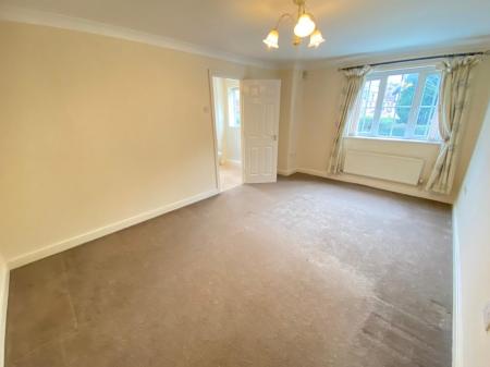 2 bedroom Apartment to let in Penkridge Court, New Penkridge Road, Cannock, WS11