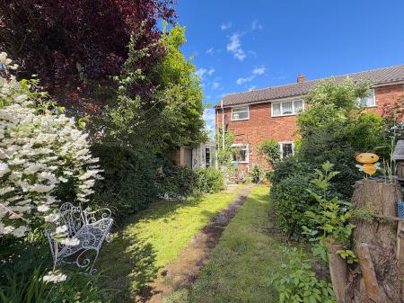 3 bedroom End of terrace house for sale in Brownhills Road, Norton Canes, Cannock, WS11