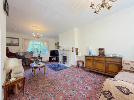 3 bedroom End of terrace house for sale in Brownhills Road, Norton Canes, Cannock, WS11