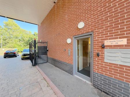 2 bedroom Flat for sale in Riverside Court Girton Road, Cannock Town Centre, Cannock, WS11