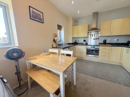 2 bedroom Flat for sale in Riverside Court Girton Road, Cannock Town Centre, Cannock, WS11