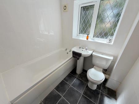2 bedroom Maisonette for sale in Sam Barber Court, Heath Hayes, Cannock, WS12