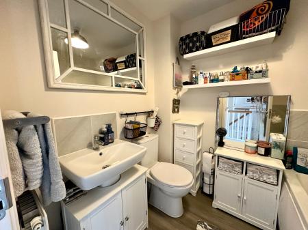 4 bedroom Detached house for sale in Walters Close, Hednesford, Cannock, WS12