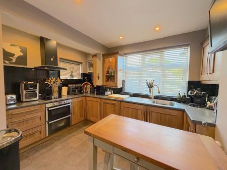2 bedroom Semi-detached house for sale in Birch Avenue, Cannock