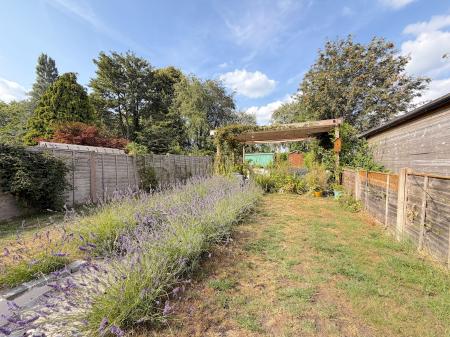 2 bedroom Semi-detached house for sale in Belt Road, Hednesford, Cannock, WS12