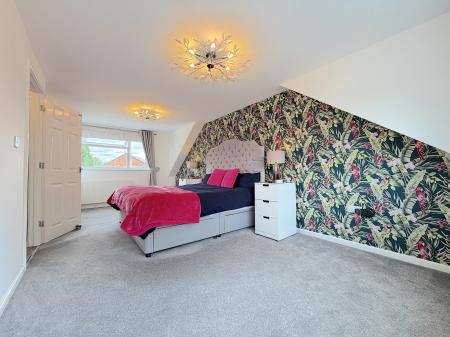4 bedroom Detached house for sale in Thirlmere Close, Cannock Town Centre, Cannock, WS11