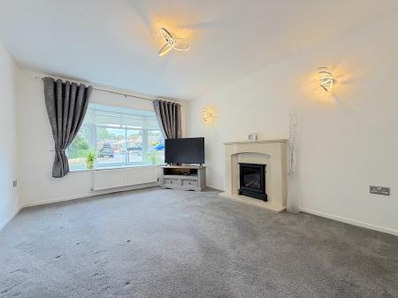 4 bedroom Detached house for sale in Thirlmere Close, Cannock Town Centre, Cannock, WS11
