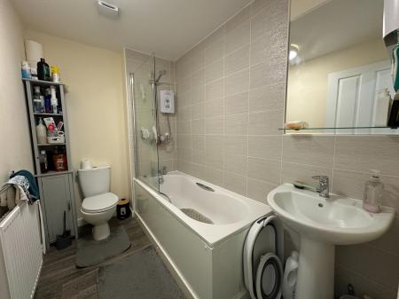 4 bedroom Semi-detached house for sale in Turnstone Road, Coalpool, Walsall, WS3
