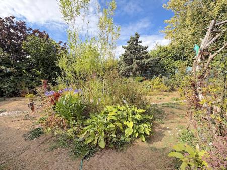 4 bedroom Detached house for sale in Dorchester Road, Shoal Hill, Cannock, WS11