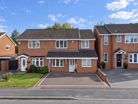3 bedroom Semi-detached house for sale in Bond Way, Hednesford, Cannock, WS12