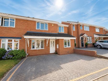 3 bedroom Semi-detached house for sale in Bond Way, Hednesford, Cannock, WS12