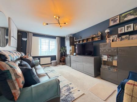 5 bedroom Detached house for sale in Rosefinch Drive, Norton Canes, Cannock, WS11