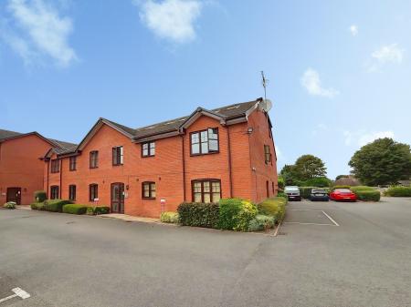 94 Hednesford Road, Hednesford, Cannock, WS12