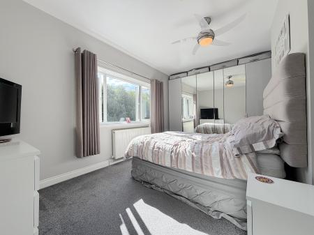 3 bedroom Semi-detached house for sale in Rumer Hill Road, Cannock Town Centre, Cannock, WS11