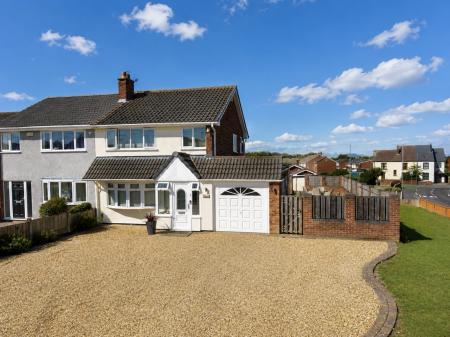 3 bedroom Semi-detached house for sale in Tower View Road, Great Wyrley, Walsall, WS6