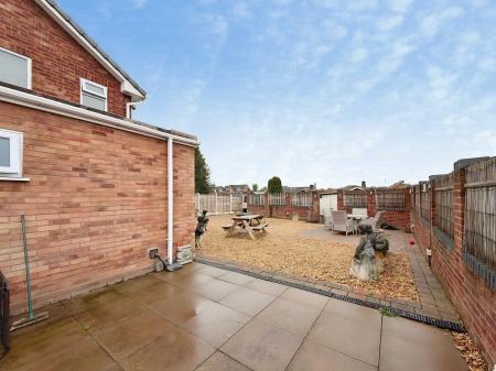 3 bedroom Semi-detached house for sale in Tower View Road, Great Wyrley, Walsall, WS6