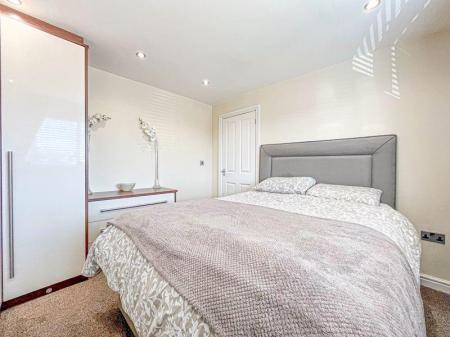 3 bedroom Semi-detached house for sale in Tower View Road, Great Wyrley, Walsall, WS6