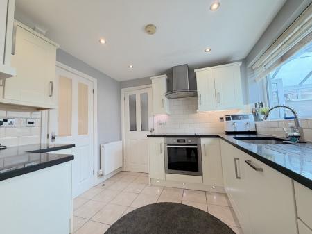 3 bedroom Semi-detached house for sale in Tower View Road, Great Wyrley, Walsall, WS6