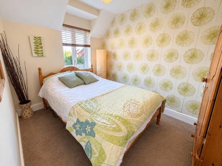4 bedroom Detached house for sale in Nuthatch Close, Cannock Town Centre, Cannock, WS11