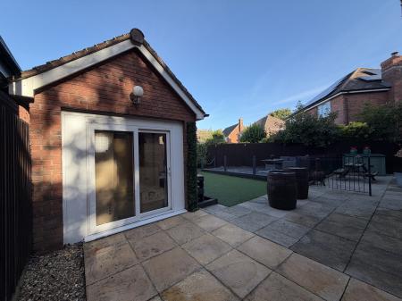 4 bedroom Detached house for sale in Nuthatch Close, Cannock Town Centre, Cannock, WS11