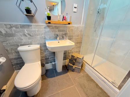 4 bedroom Detached house for sale in Nuthatch Close, Cannock Town Centre, Cannock, WS11