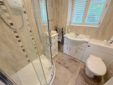 2 bedroom Semi-detached house for sale in Ragley Drive, Willenhall, Wolverhampton, WV13