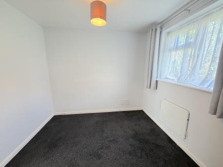 1 bedroom Maisonette to let in Hamilton Close, Cannock, WS12