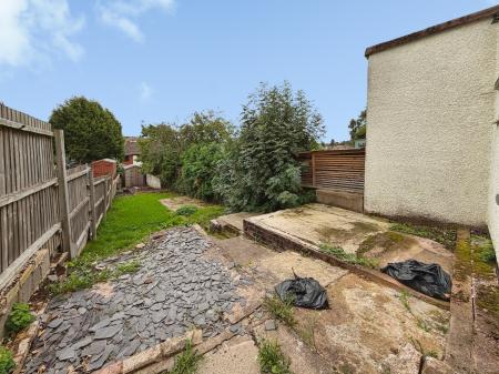 3 bedroom Semi-detached house for sale in Fieldhouse Road, Pye Green, Cannock, WS12