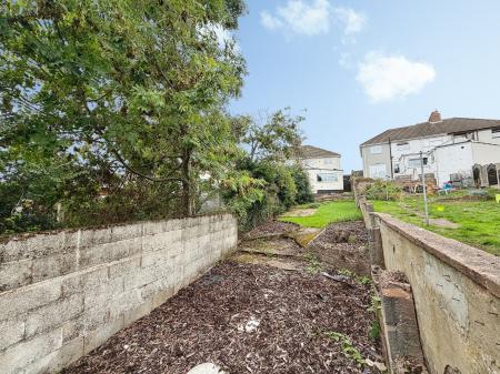 3 bedroom Semi-detached house for sale in Fieldhouse Road, Pye Green, Cannock, WS12