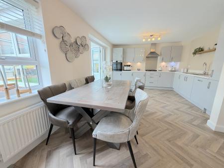 4 bedroom Detached house for sale in Dawes Way, Hednesford, Cannock, WS12