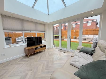 4 bedroom Detached house for sale in Dawes Way, Hednesford, Cannock, WS12
