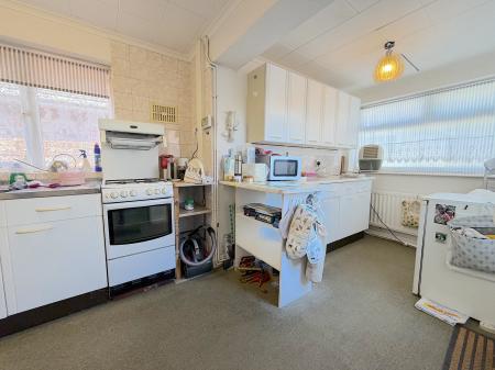 3 bedroom Detached bungalow for sale in Tower View Road, Great Wyrley, Walsall, WS6