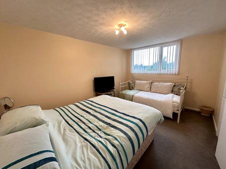 4 bedroom Semi-detached bungalow for sale in Arnotdale Drive, Pye Green, Cannock, WS12