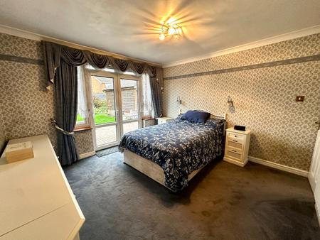 4 bedroom Semi-detached bungalow for sale in Arnotdale Drive, Pye Green, Cannock, WS12