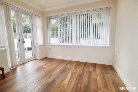 3 bedroom Semi-detached house for sale in Greenfield Avenue, Glyncoch, Pontypridd, CF37