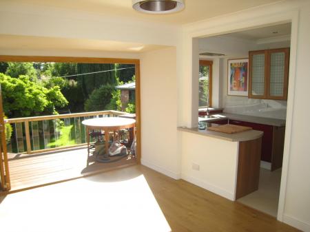 3 bedroom Semi-detached house to let in Fairwater Grove West, Llandaff, Cardiff, CF5