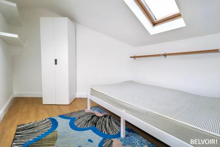 2 bedroom Flat for sale in Broadway, Roath, Cardiff, CF24