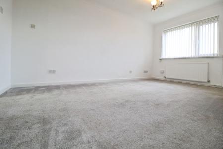2 bedroom Terraced House to let in Heol Bryn Heulog, Llantwit Fardre, Pontypridd, CF38
