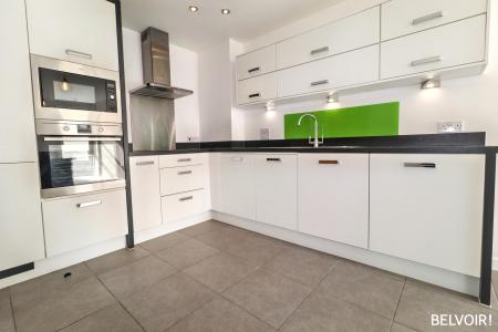 1 bedroom Flat for sale in Prospect Place, Cardiff Bay, Cardiff, CF11