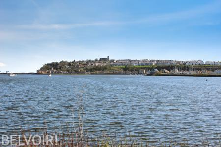 1 bedroom Flat for sale in Prospect Place, Cardiff Bay, Cardiff, CF11