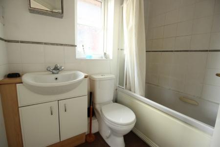 3 bedroom Town house to let in Heol Mynydd Bychan, Heath, Cardiff, CF14