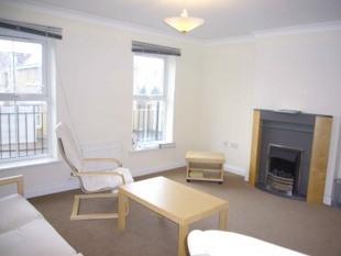 3 bedroom Town house to let in Heol Mynydd Bychan, Heath, Cardiff, CF14