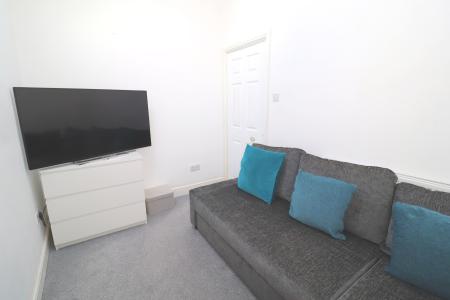 1 bedroom End of terrace house to let in Bradford Street, Grangetown, Cardiff, CF11