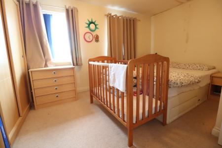 3 bedroom Town house to let in Heol Dewi Sant, Heath, Cardiff, CF14