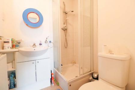 3 bedroom Town house to let in Heol Dewi Sant, Heath, Cardiff, CF14