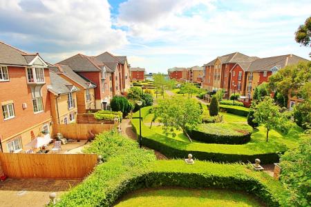 2 bedroom Flat to let in Harrison Way, Cardiff Bay, Cardiff, CF11