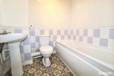 2 bedroom Flat for sale in Bryn Pinwydden, Pentwyn, Cardiff, CF23