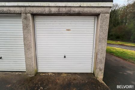 2 bedroom Flat for sale in Bryn Pinwydden, Pentwyn, Cardiff, CF23