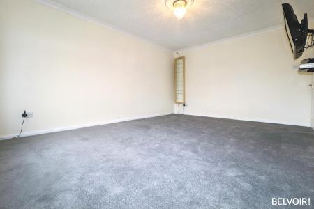2 bedroom Flat for sale in Bryn Pinwydden, Pentwyn, Cardiff, CF23
